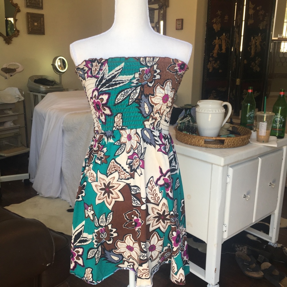 Retro flower dress